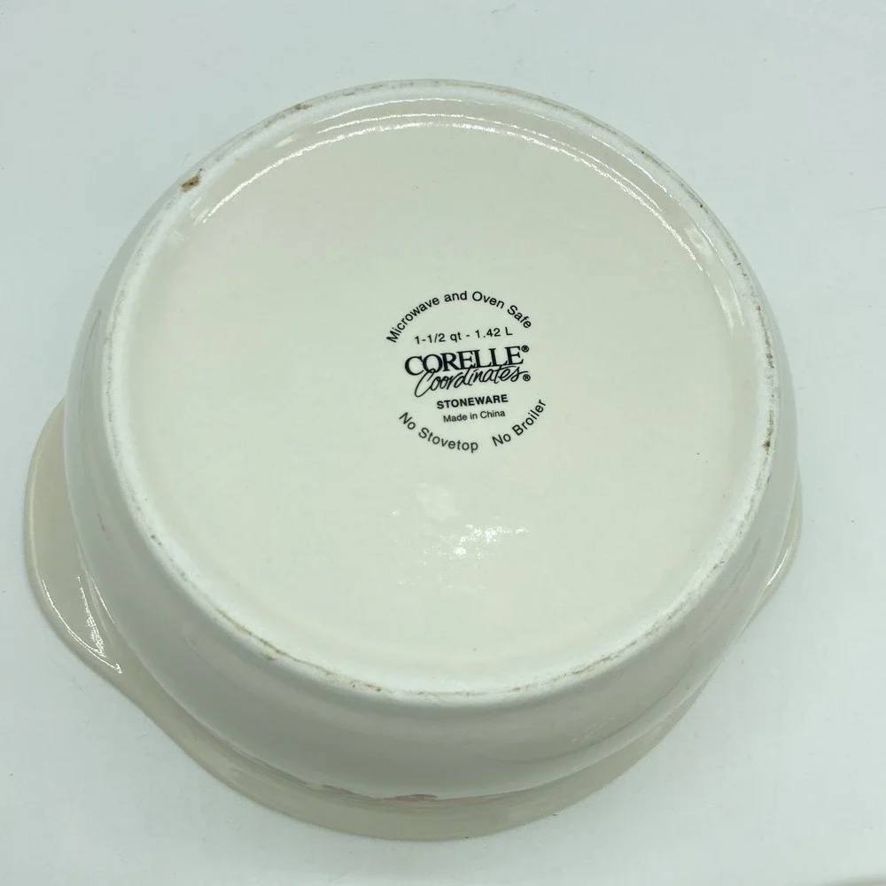 Corelle Abundance 1.5 QT Casserole Dish With Lid Stoneware Cozy Farmhouse Rustic